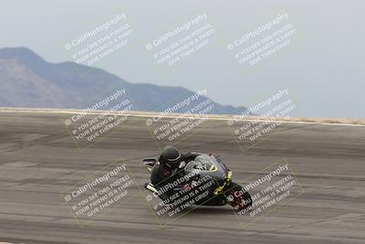 media/Nov-15-2025-Race Pace (Sat) [[8de605a2d8]]/Non Verified Riders (1st 20 Minutes)/Bowl (1015am)/